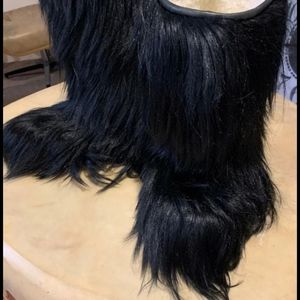 Gorgeous jet back long goat fur boots 11/12